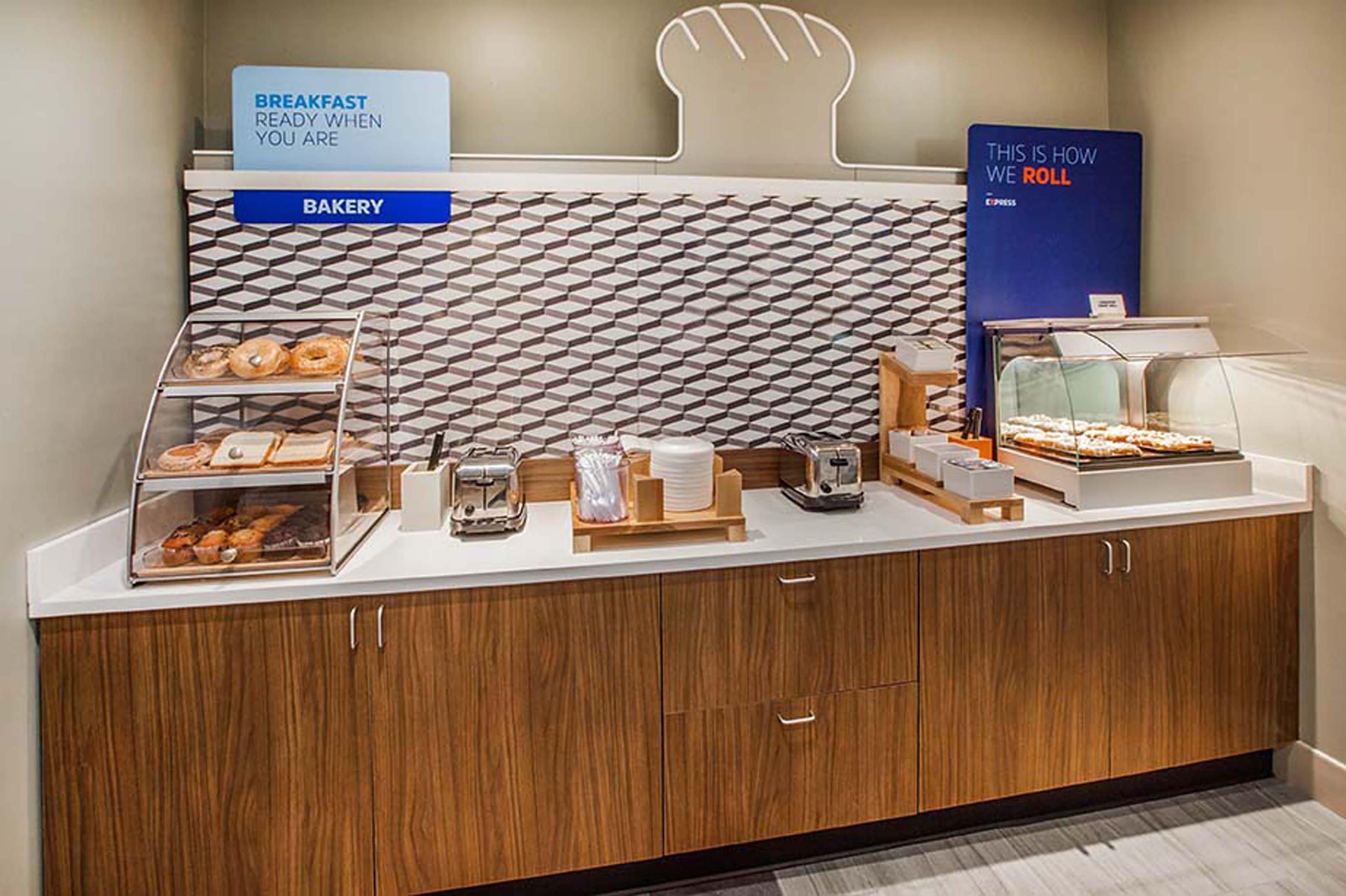 Holiday Inn Express & Suites - Ely By Ihg Esterno foto
