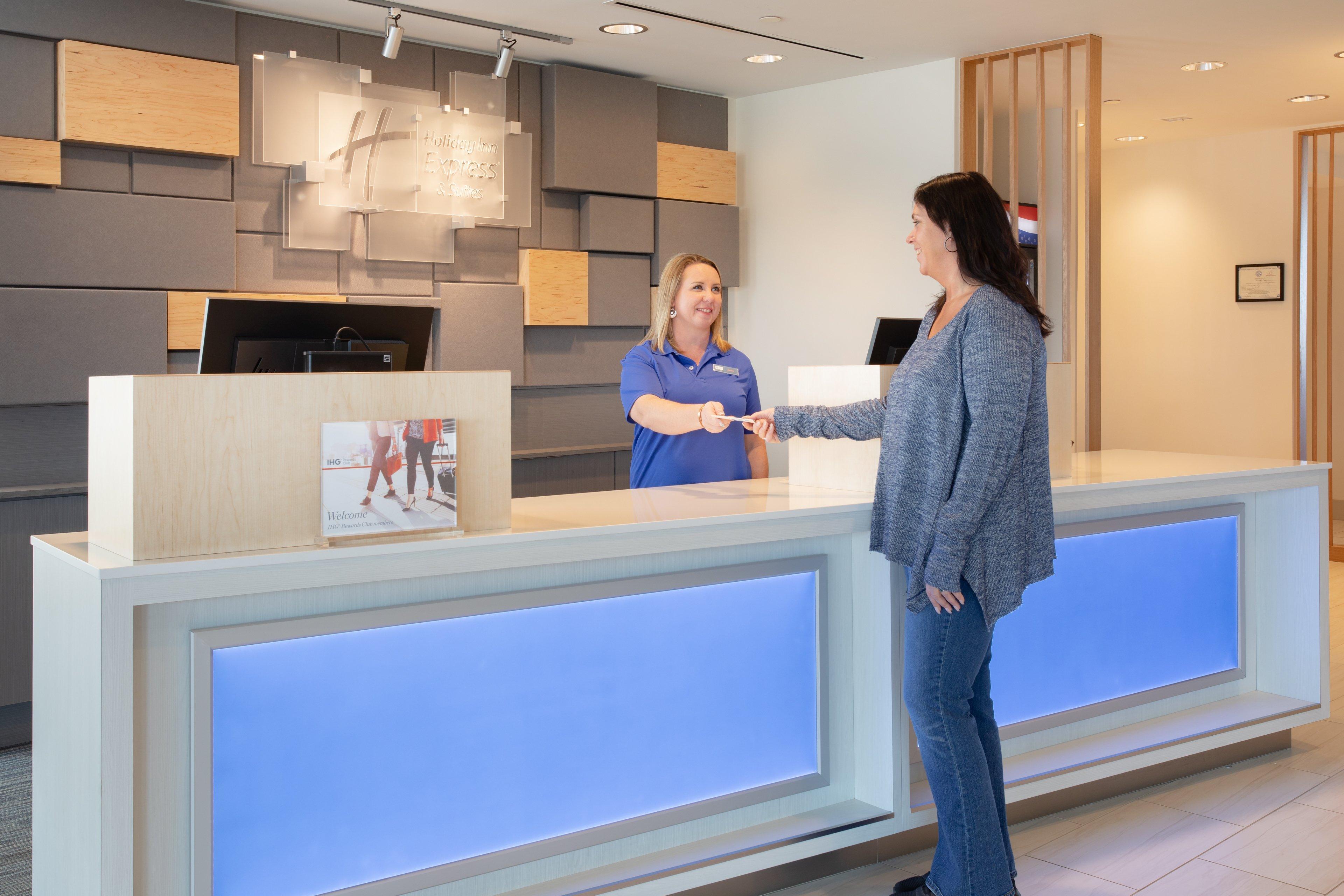 Holiday Inn Express & Suites - Ely By Ihg Esterno foto